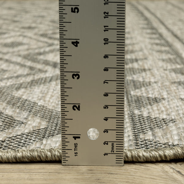 Oriental Weavers Tortuga Indoor/Outdoor Area Rug With Textured Multi-level Design - Stylish & Easy-care Home Accent Tan,Black Polypropylene Ttr03a100152st