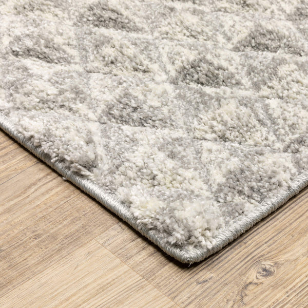 Oriental Weavers Wonder Won01 Shag Area Rug Plush Polypropylene Geometric Diamond for Living Room WWON01056230ST