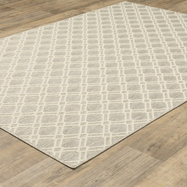 Oriental Weavers Zarina Diamond Trellis Polypropylene Indoor Outdoor Rug Stain Resistant Neutral Tones Patio 3'3" x 5' ZZAR01100152ST
