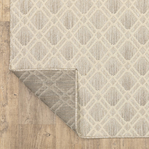 Oriental Weavers Zarina Diamond Trellis Polypropylene Indoor Outdoor Rug Stain Resistant Neutral Tones Patio 3'3" x 5' ZZAR01100152ST