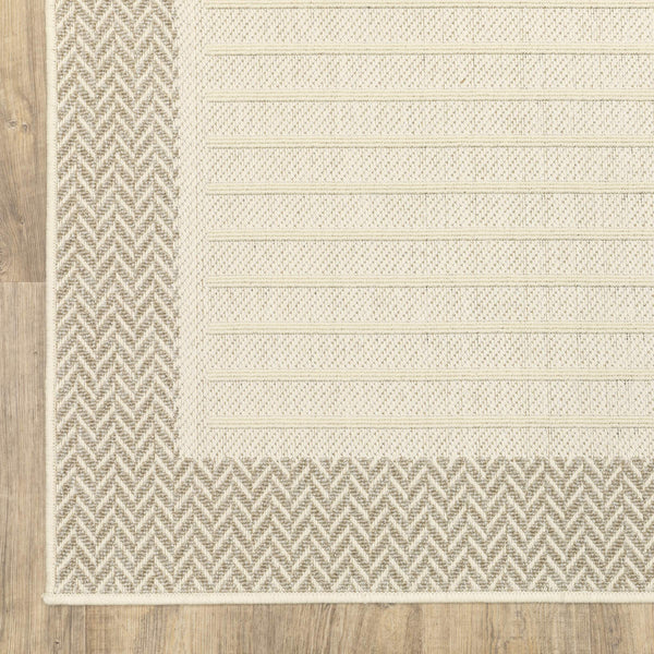 Oriental Weavers Zarina Polypropylene Flatweave Indoor Outdoor Rug with Stripe and Chevron Border Design 7'10" x 10' ZZAR04240305ST