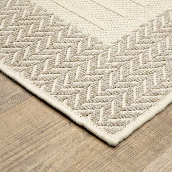 Oriental Weavers Zarina Polypropylene Flatweave Indoor Outdoor Rug with Stripe and Chevron Border Design 7'10" x 10' ZZAR04240305ST