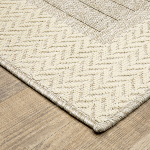 Oriental Weavers Zarina Polypropylene Flatweave Indoor Outdoor Rug with Nautical Stripe and Chevron Border Design 7'10" x 10' ZZAR05240305ST