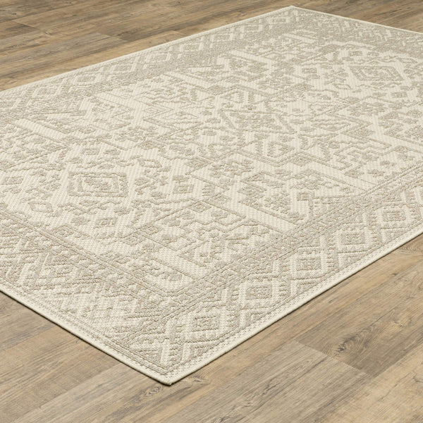 Oriental Weavers Zarina Tribal Medallion Polypropylene Flatweave Indoor Outdoor Rug Boho Chic Patio 3'3" x 5' ZZAR06100152ST