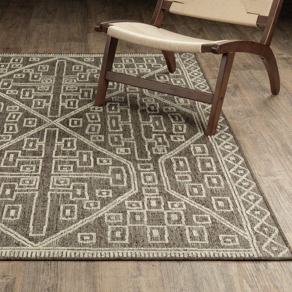 Oriental Weavers Zarina Indoor Outdoor Polypropylene Runner Rug with Global Diamond Medallion Pattern ZZAR07056230ST