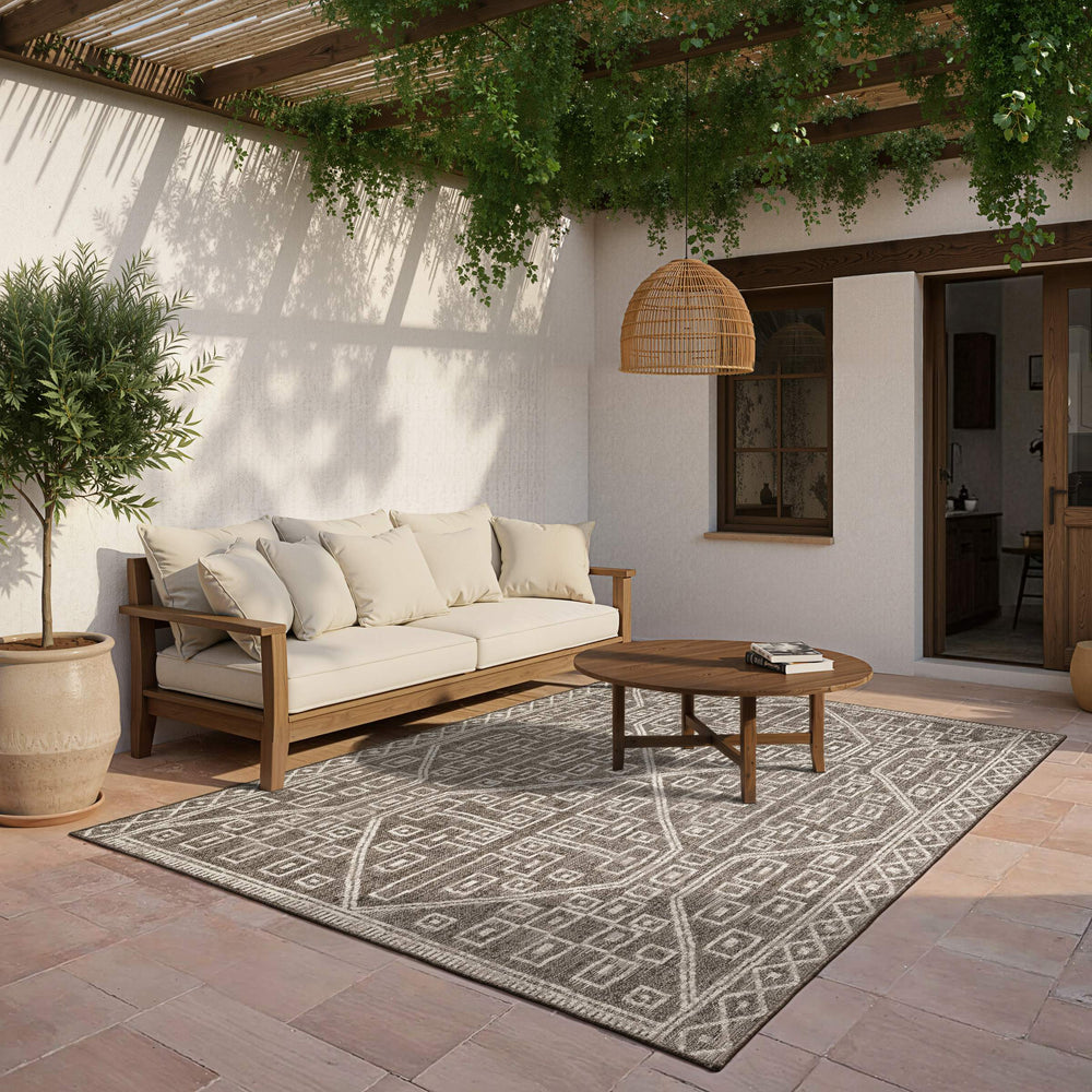 Oriental Weavers Zarina Global Diamond Medallion Polypropylene Indoor Outdoor Rug for Patio or Living Room 9'10" x 12'10" ZZAR07300390ST