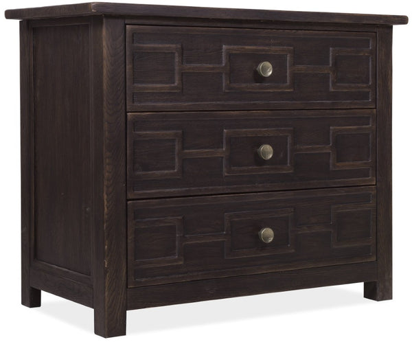 Hooker Furniture Driftwood Bachelor's Chest With Geometric Drawer Fronts, Cedar-Lined Bottom, Self-Closing Drawers Blacks 6820-90017-99