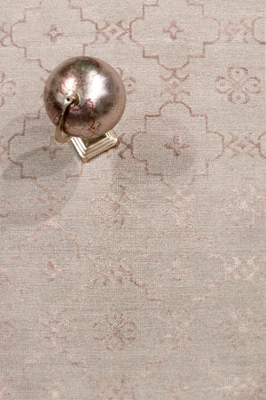 Pasargad Home Azerbaijan Collection Hand-knotted Silk & Wool Area Rug For Elegant Living Spaces   Parp-34 10x14