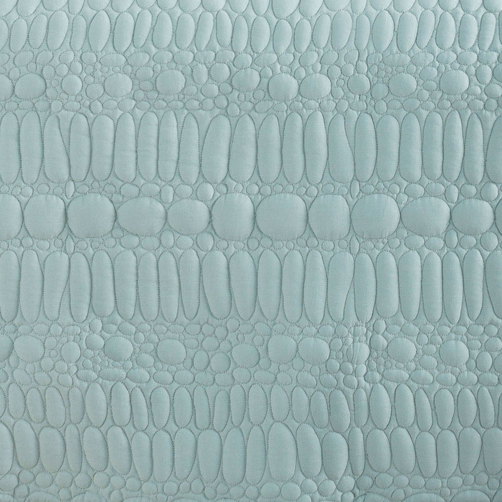 Surya Pebble Rustic 88"W X 92"L Quilt - Cozy Cotton & Polyester Blend, Transform Your Décor Today! Ice Blue Cotton,Cotton,Polyester,Polyfill Pbe1000-fqset