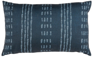 Safavieh Madelyn Pillow XII23 Deep Blue/White 100% Polyester PLS7094A-2020