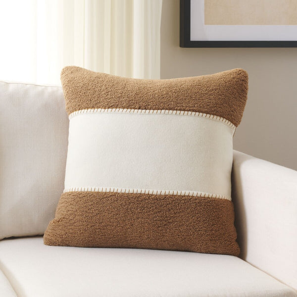 Safavieh Camdyn, 20 X 20, Camel/Ivory, Polyester/Wool Pillow Camel / Ivory PLS7222B-2020