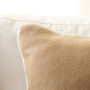 Safavieh Alaia, 18 X 18, Camel/Ivory, Wool Pillow Camel / Ivory PLS7223B-1818