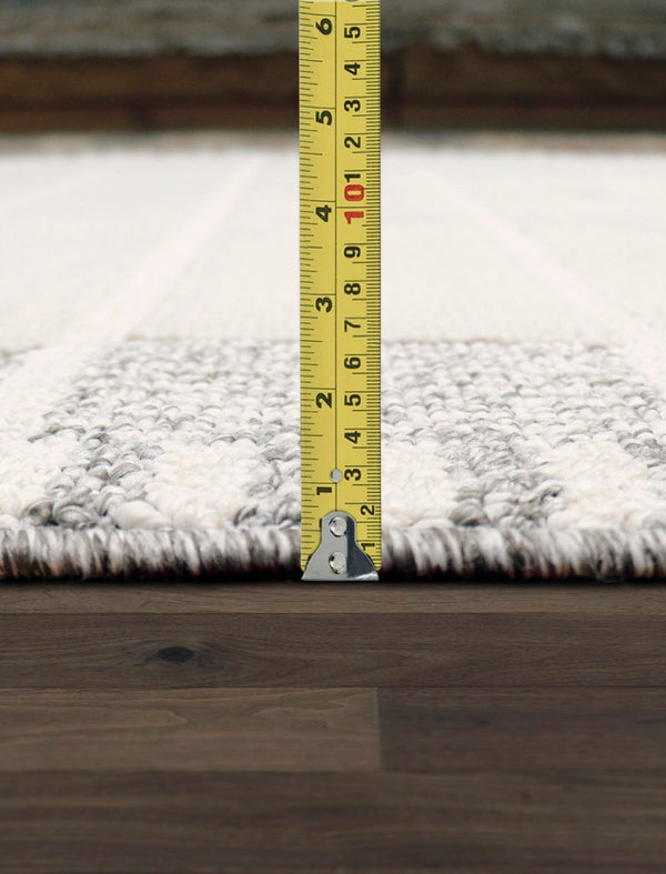 Pasargad Sutton Luxury Power Loom Striped Area Rug - Elegant Contemporary Design For Any Space   Pmf-548iv 2.07x8