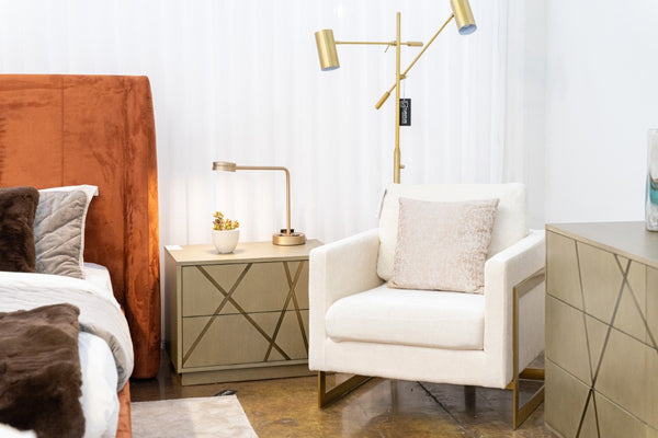 VIG Furniture Prince Plush Cream Accent Chair With Antique Gold Frame, Removable Covers, High-Density Foam Comfort (31"W X 34"D) VGRHRHS-AC-255-WHT-CH