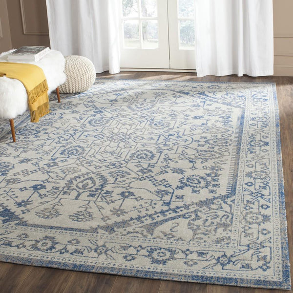 Safavieh Patina 318 Power Loomed  Rug Light Grey / Blue PTN318C-4