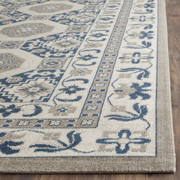 Safavieh Patina 320 Power Loomed  Rug Blue / Ivory PTN320D-4