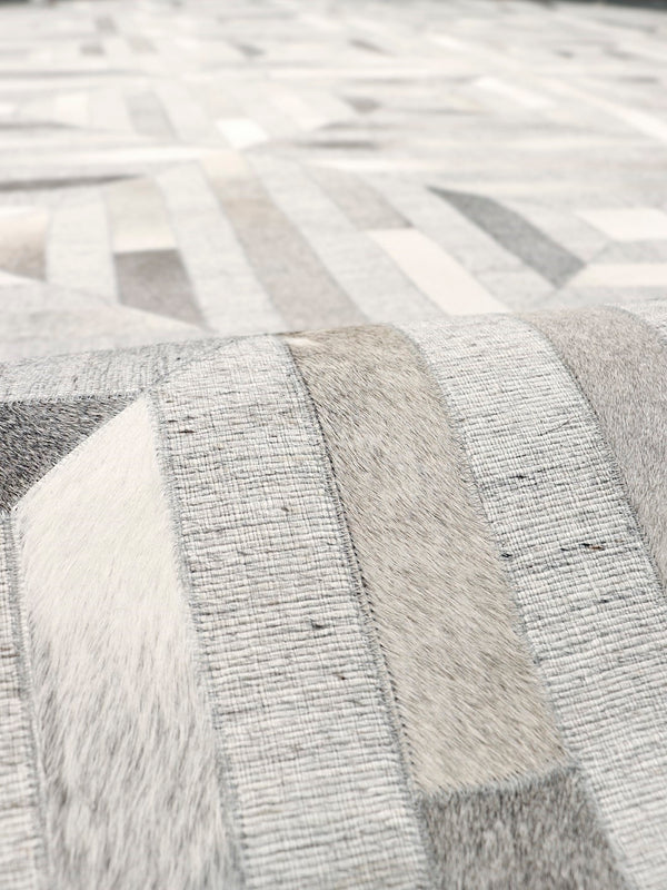 Pasargad Hand-loomed Cowhide Sari Silk Area Rug - Elegant Geometric Design For Luxurious Spaces   Ptx-3104 9x12