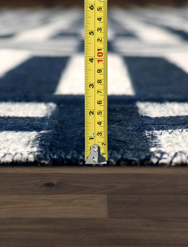 Pasargad Galaxy Collection Silver Cowhide Area Rug - Luxurious Geometric Elegance For Any Space   Ptx-4165 4x6