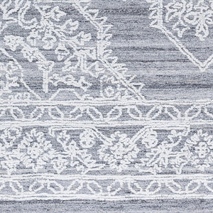 Livabliss Piazza Hand Tufted Traditional Accent Rug Recycled Pet Yarn for Entryways and Bedrooms White, Gray 2' x 3' PZZ2301-23
