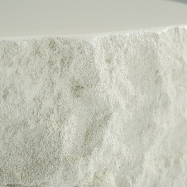 Vig Furniture Modrest Quarry - Sculptural Off-white Round Coffee Table For Modern Elegance And Timeless Luxury Off,White  Vgvc-ct112