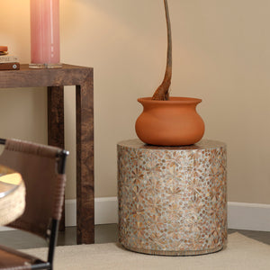 Jamie Young Co. Marigold Hand-Inlaid Mother-Of-Pearl Side Table In Blush Marigold Glow, Lacquered Coastal Glam Accent 20MARI-STMOP