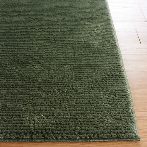 Safavieh Revive 102 REV102 Power Loomed Solid & Tonal Rug Green REV102Y-210