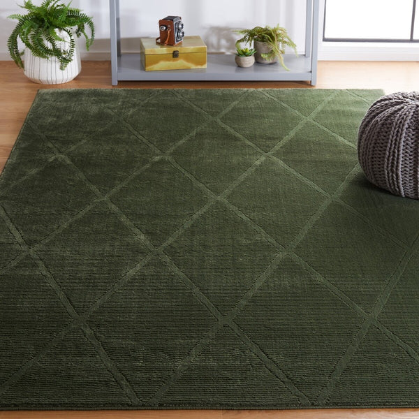Safavieh Revive 104 REV104 Power Loomed Solid & Tonal Rug Green REV104Y-210