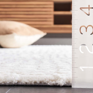 Safavieh Revive 108 Power Loomed Solid & Tonal Rug Ivory 9' x 12'