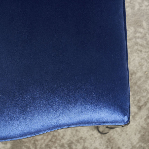 English Elm Christopher Knight Home® - Kd Dining Chair - Elegant Navy Blue Velvet Upholstered Seating With Timeless French Country Charm 60352.00NVLTNBL
