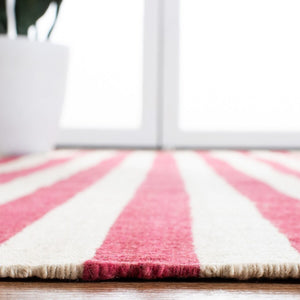 Safavieh Canyon Stripe Hand Woven  Rug Rouge RLR2868H-9