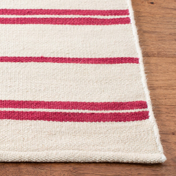 Safavieh Sagaponeck Stripe Patch Hand Woven  Rug Rouge RLR2871H-9