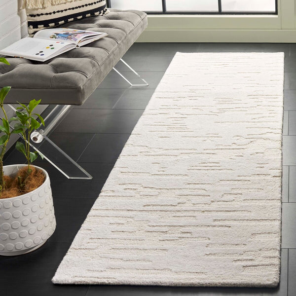 Safavieh Renewal 301 Hand Tufted Modern Rug RNW301B-8
