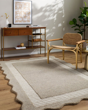 Livabliss Scalloped Border Wool Area Rug Handcrafted in India for Modern Living Spaces Beige, Ivory' 6' x 9' SCP2309-69
