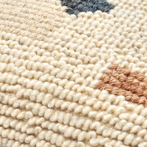 Surya Sand Dunes Accent Pillow - 18"X18" Cozy Wool & Cotton Decorative Cushion For Home Charm & Comfort Beige Wool,Cotton,Cotton Sdu003-2222d