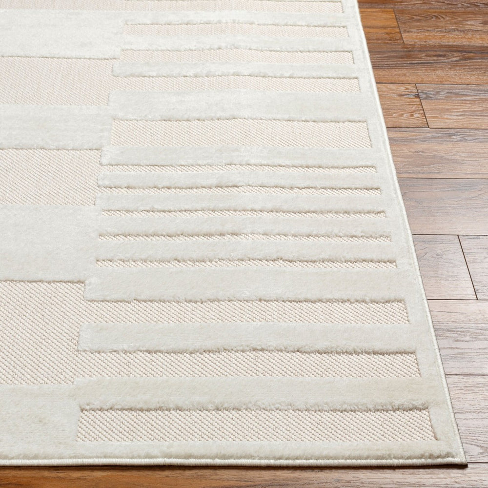 Livabliss San Diego Machine Woven Polypropylene Area Rug Durable Indoor Outdoor Living Space SFG2343-679