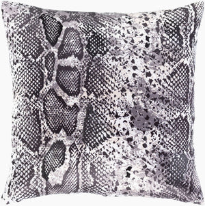 Surya Safari Sfr-001 18"X18" Durable Polyester Accent Pillow - Revitalize Your Decor With Style! Black Polyester,Polyester Sfr002-1818