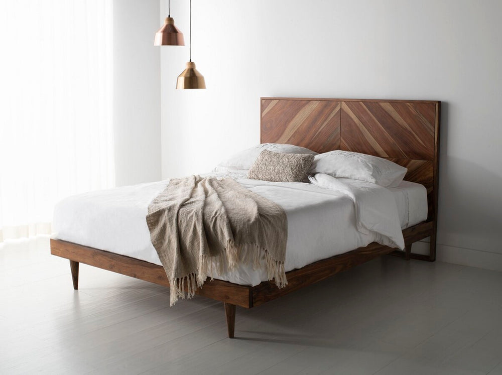 Safavieh Cora Rose Herringbone Bed SFV5705A-K-3BX