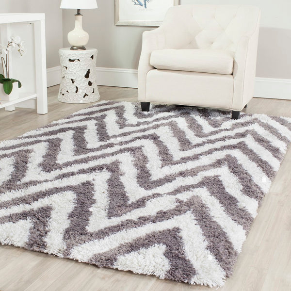 Safavieh Chevron Shag SG250 Hand Tufted  Rug Ivory / Grey SG250C-26