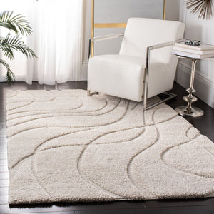 Safavieh Florida Shag 471 Power Loomed Shag Rug Creme / Creme SG471-1111-221