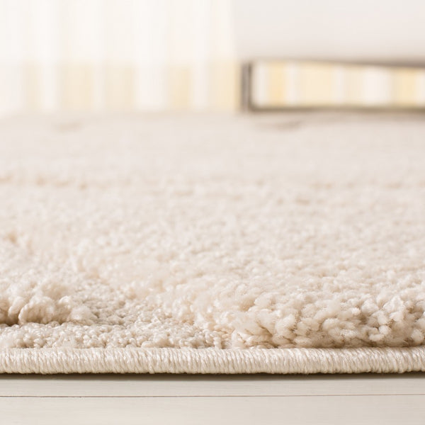 Safavieh Florida Shag 471 Power Loomed Shag Rug Creme / Creme SG471-1111-221