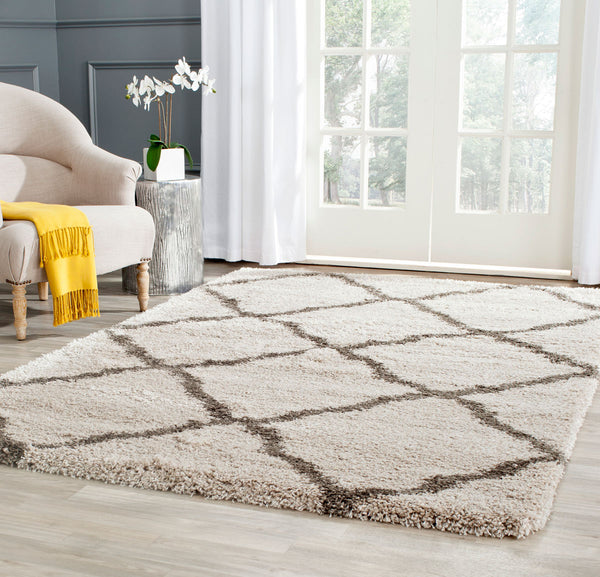 Safavieh Belize Shag 489 Power loomed Shag & Flokati Rug Taupe / Grey SGB489D-29