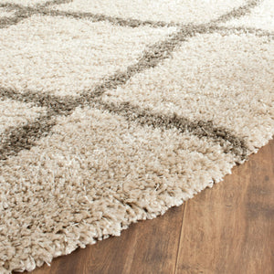 Safavieh Belize Shag 489 Power loomed Shag & Flokati Rug Taupe / Grey SGB489D-29