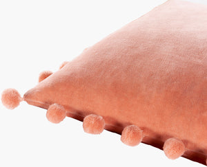 Surya Serengeti 18" Cotton Accent Pillow - Modern Minimalist Design For Stylish Home Décor And Comfort Dusty Pink Cotton,Cotton,Polyester,Polyfill Sgi009-1818