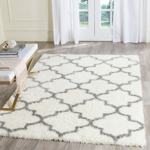 Safavieh Montreal Shag 832 Power Loomed Shag & Flokati Rug Ivory / Grey SGM832B-3