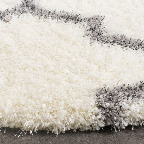 Safavieh Montreal Shag 832 Power Loomed Shag & Flokati Rug Ivory / Grey SGM832B-3