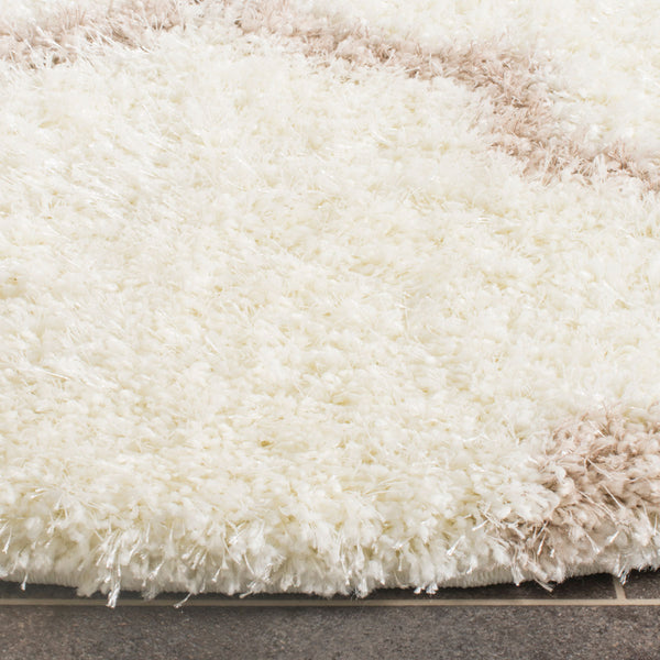 Safavieh Montreal Shag 832 Power Loomed Shag & Flokati Rug Ivory / Beige SGM832F-3