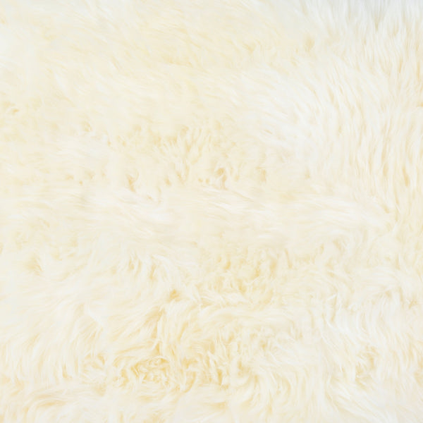 Surya Sheepskin Shs-9600 Handmade 2' X 3' Plush Pile Rug - Modern Decor With Timeless Elegance & Comfort Ivory Sheepskin Shs9600-23
