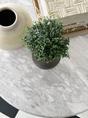 Hooker Furniture Charleston Round Bistro Table With Veneered Carrara Stone Top & Carved Pedestal — Distressed Elegance 6750-75202-95