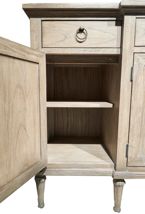 Chateaux Side Board 26226 Hekman Furniture