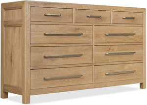 Hooker Furniture Driftwood Nine-Drawer Dresser With Cedar-Lined Bottom Drawers, Removable Jewelry Tray, Oak Solids Light Wood 6820-90201-80